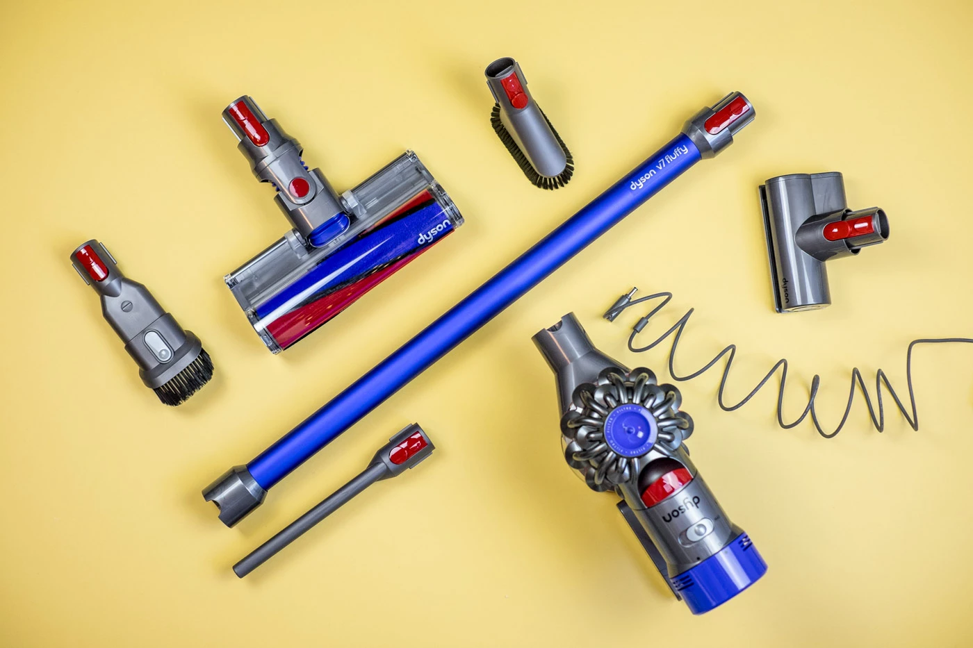 Dyson v7 vacuum cleaner review hot sale